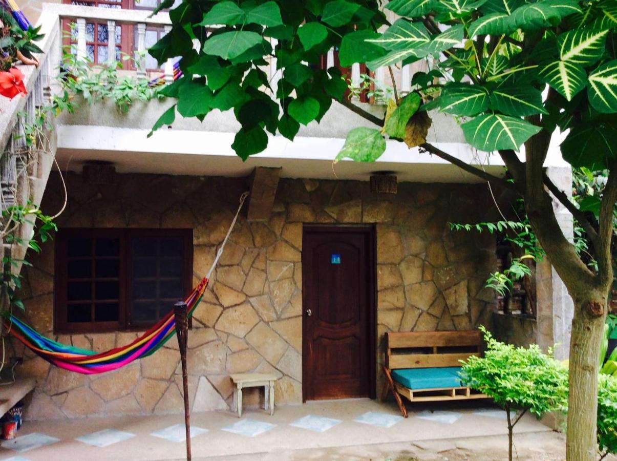 Hostal Moai Montañita Esterno foto
