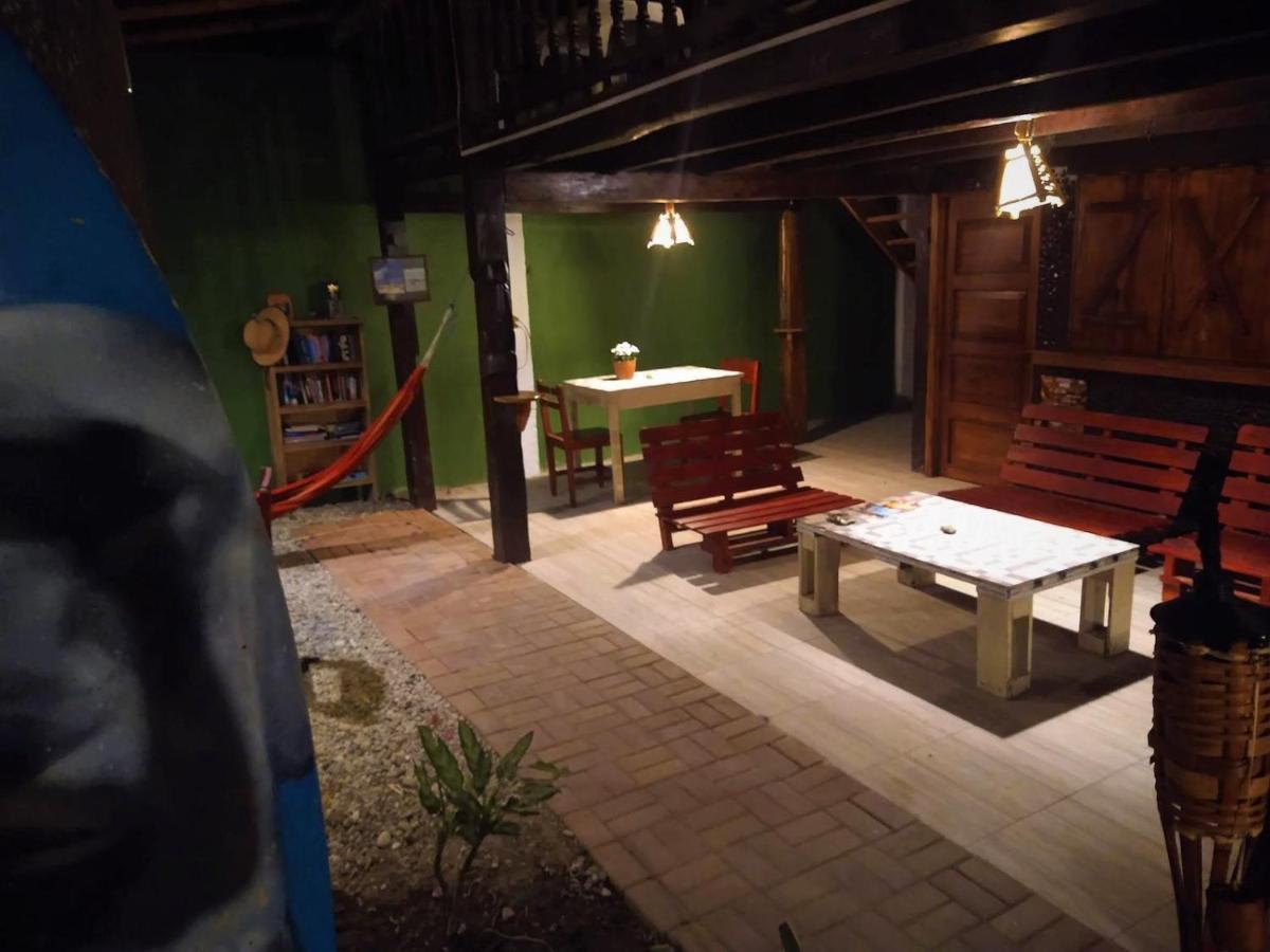 Hostal Moai Montañita Esterno foto