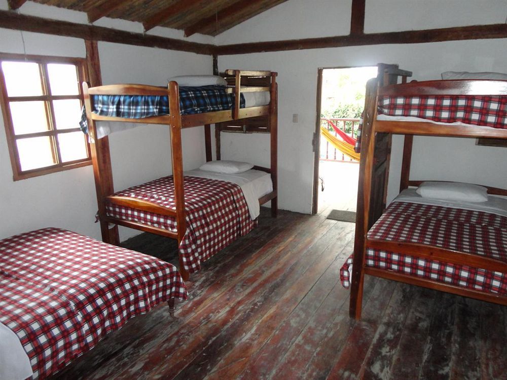 Hostal Moai Montañita Esterno foto
