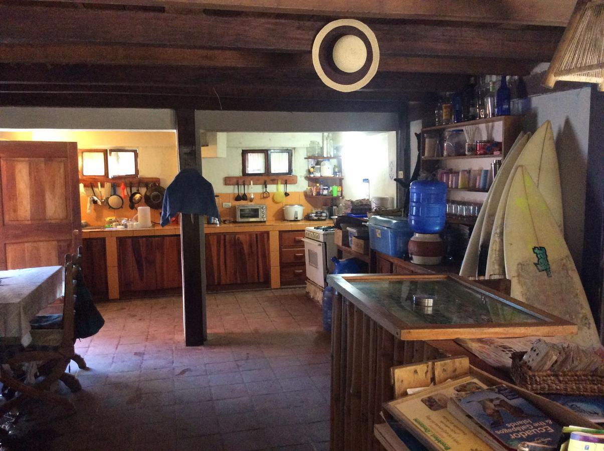 Hostal Moai Montañita Esterno foto