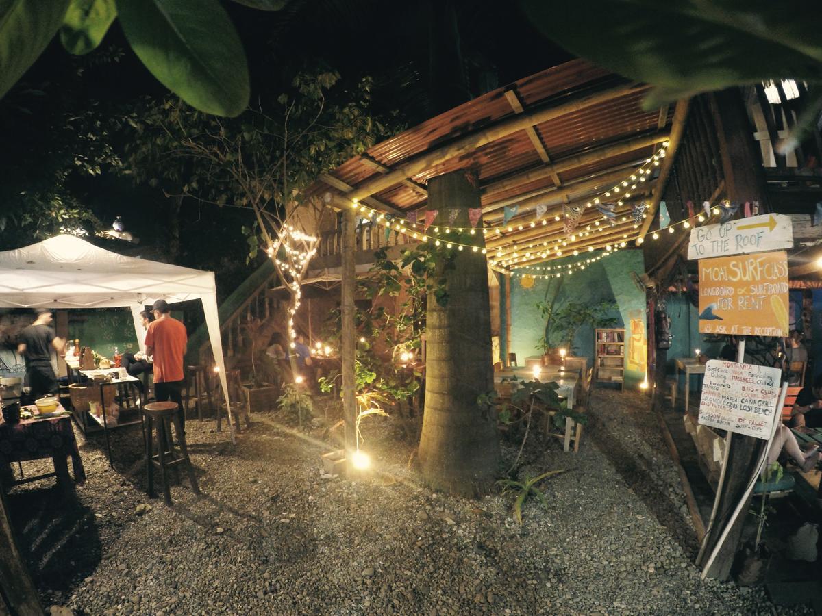 Hostal Moai Montañita Esterno foto