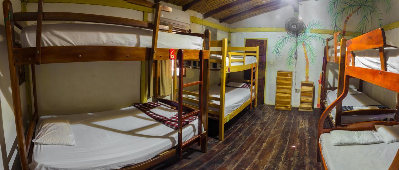 Hostal Moai Montañita Esterno foto
