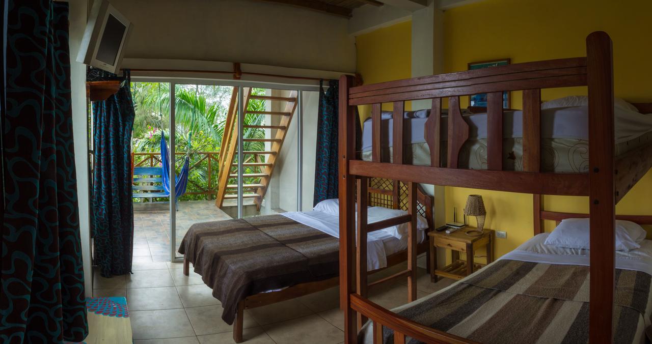 Hostal Moai Montañita Esterno foto
