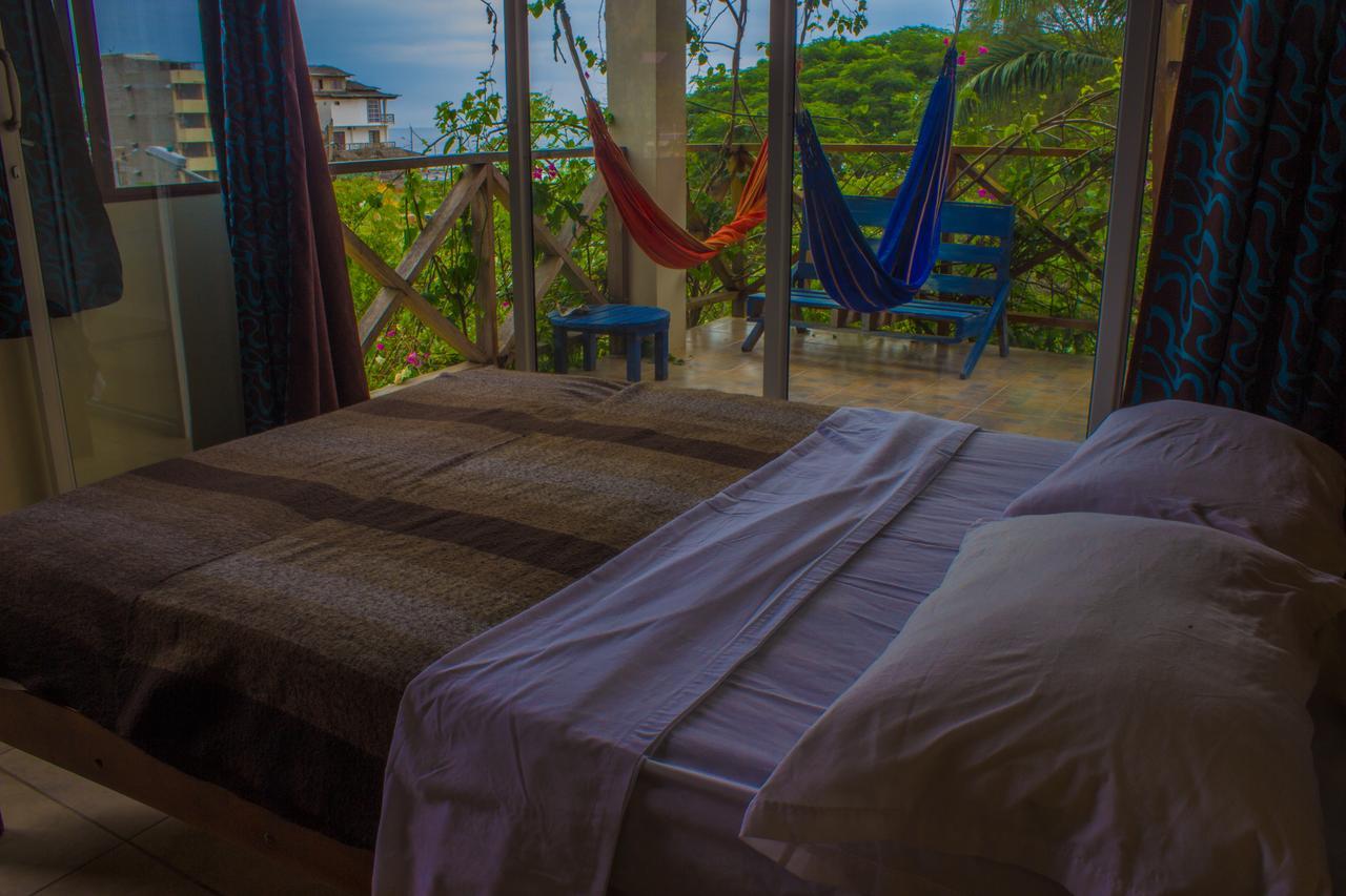 Hostal Moai Montañita Esterno foto